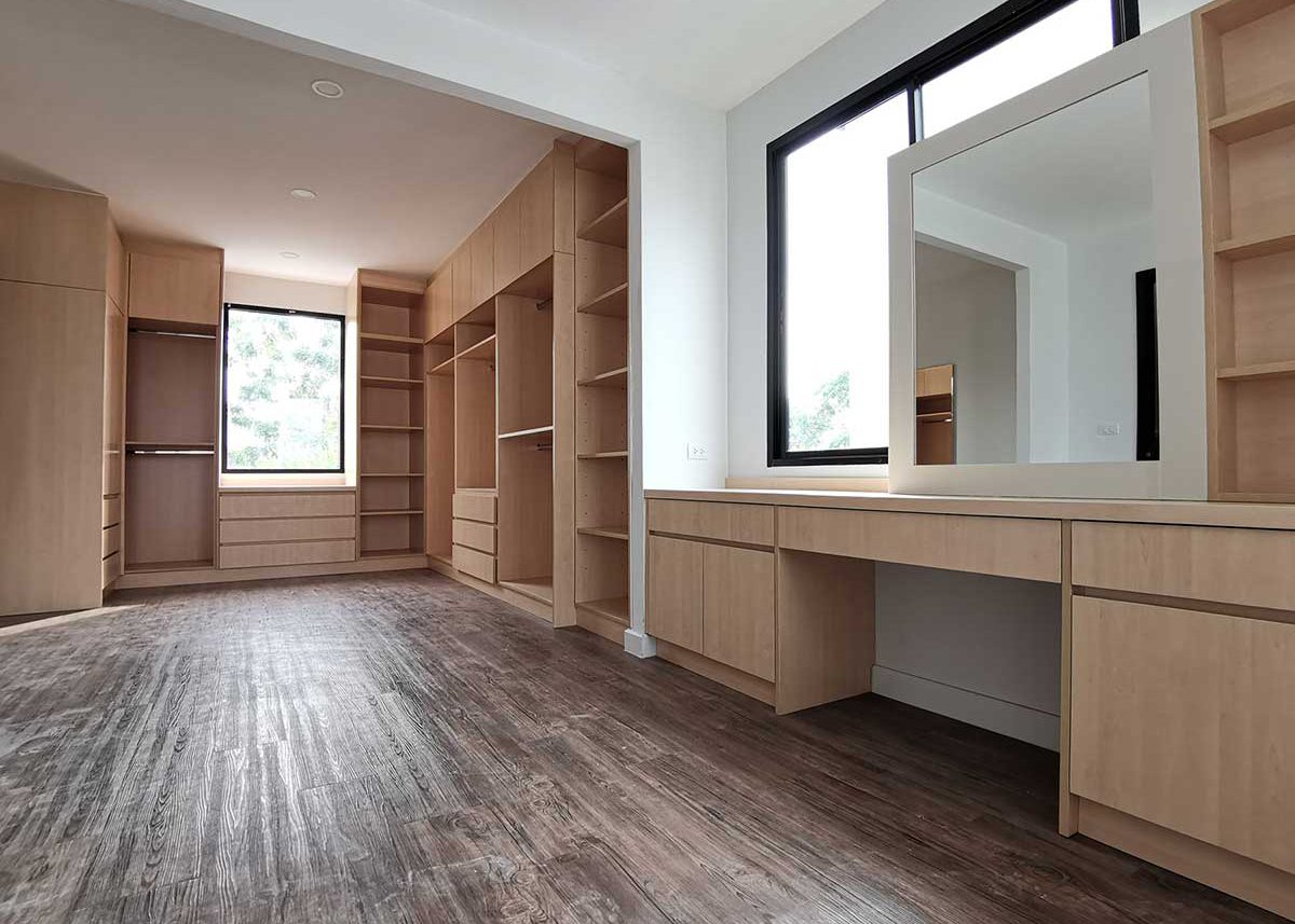 สแตนดาร์ดเดคคอร์ รับออกแบบและตกแต่งห้องแต่งตัว ตู้เสื้อผ้า วอล์ค อิน คลอเซ็ท (Walk-in Closet) รับออกแบบและตกแต่งห้องแต่งตัว ตู้เสื้อผ้า วอล์ค อิน คลอเซ็ท (Walk-in Closet) โดยทีมงานมืออาชีพ