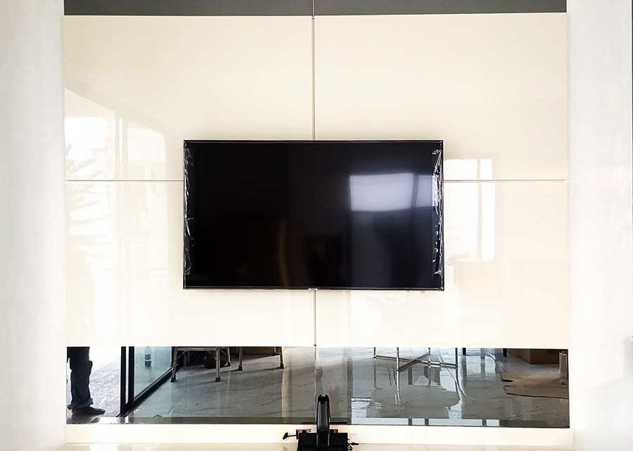 รับออกแบบและตกแต่งห้องนั่งเล่น ห้องรับแขก ชั้นวางทีวี